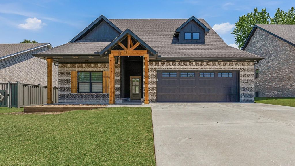 1101 Summit Ridge Trail, Paragould, AR 72450