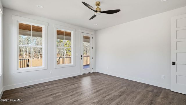 160 Sugar Sand Lane, West End, NC 27376