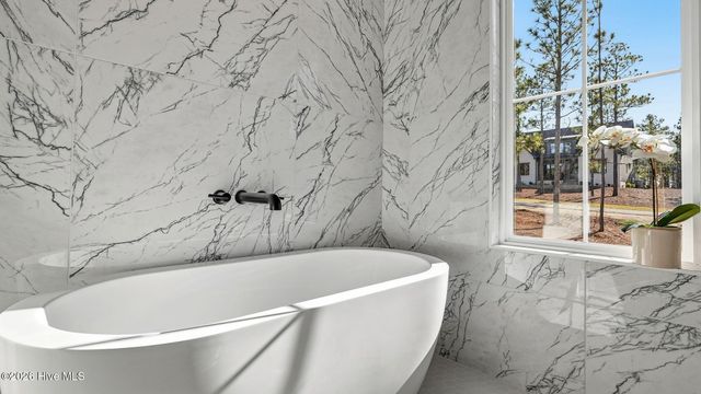 160 Sugar Sand Lane, West End, NC 27376