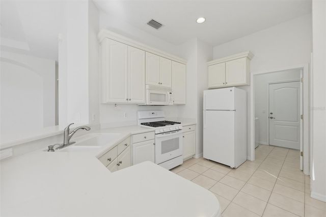 838 KING LEON WAY, Sun City Center, FL 33573