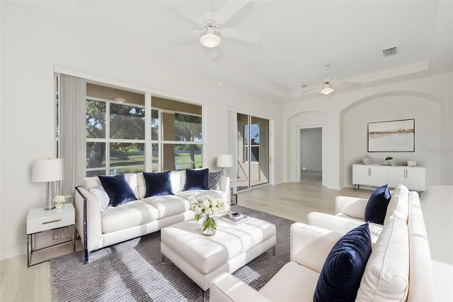 838 KING LEON WAY, Sun City Center, FL 33573
