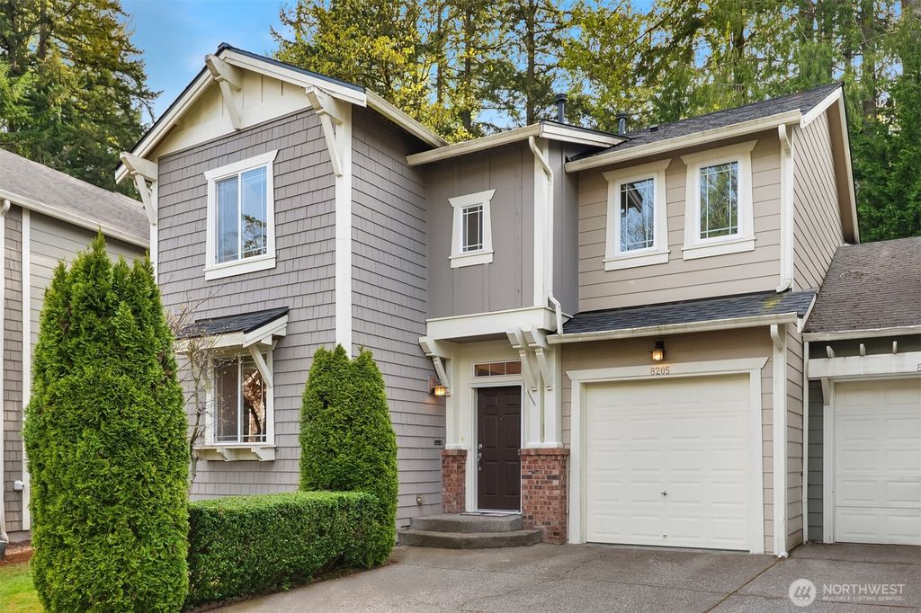 8205 233rd Place NE, Redmond, WA 98053