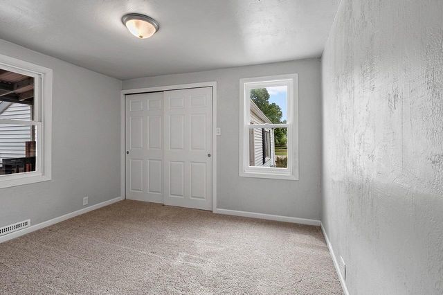811 JORDAN ROAD, De Pere, WI 54115
