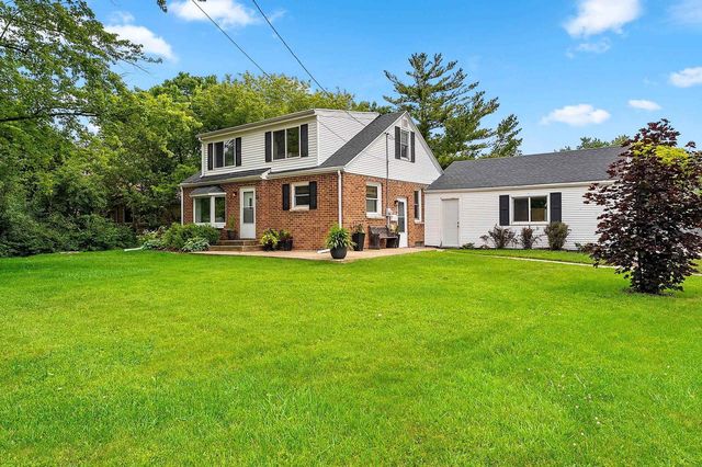 811 JORDAN ROAD, De Pere, WI 54115