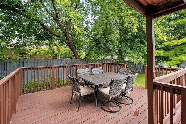 811 JORDAN ROAD, De Pere, WI 54115