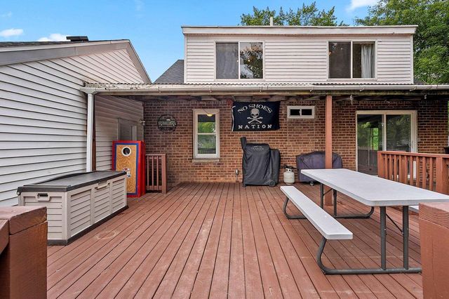 811 JORDAN ROAD, De Pere, WI 54115