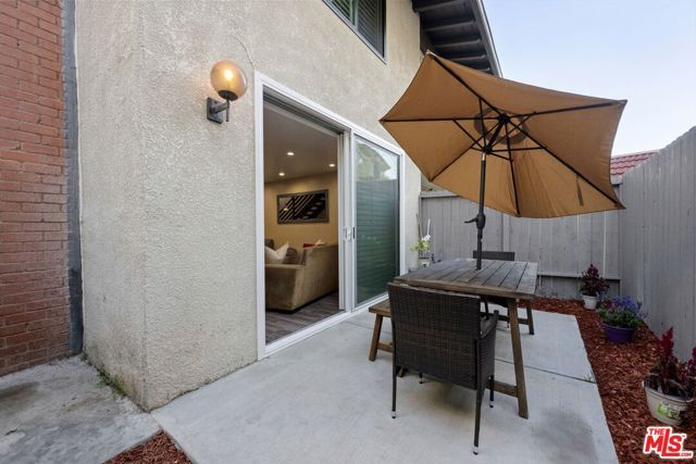 5951 Canterbury Drive 20, Culver City, CA 90230