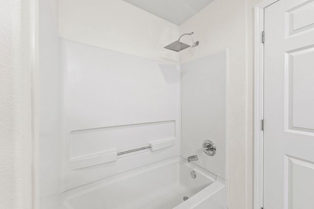 1121 40th Street 1301, Emeryville, CA 94608