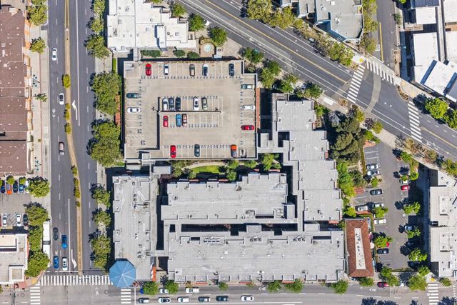 1121 40th Street 1301, Emeryville, CA 94608