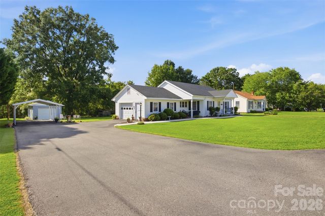 204 Memorial Drive, Clover, SC 29710