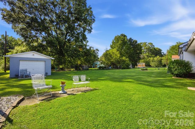 204 Memorial Drive, Clover, SC 29710