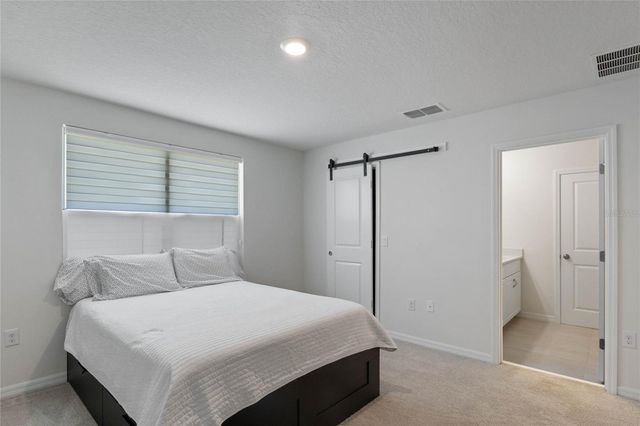 470 HAMLET LOOP, Davenport, FL 33837