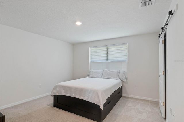 470 HAMLET LOOP, Davenport, FL 33837