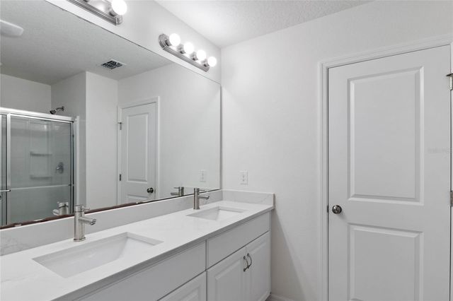 470 HAMLET LOOP, Davenport, FL 33837