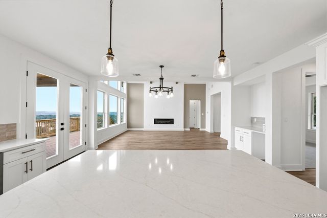 811 LEXINGTON PASS, Canyon Lake, TX 78133