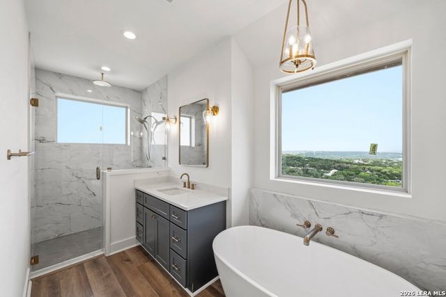 811 LEXINGTON PASS, Canyon Lake, TX 78133