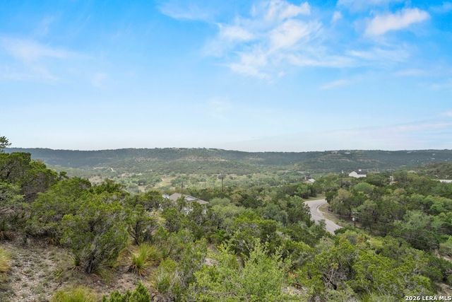 811 LEXINGTON PASS, Canyon Lake, TX 78133