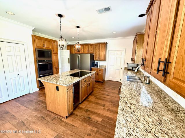 7740 Moanalua Way, Diamondhead, MS 39525