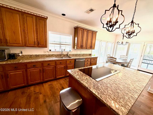 7740 Moanalua Way, Diamondhead, MS 39525