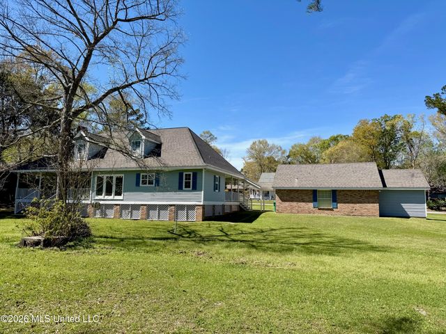 7740 Moanalua Way, Diamondhead, MS 39525