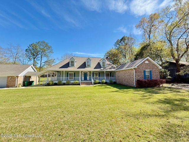 7740 Moanalua Way, Diamondhead, MS 39525