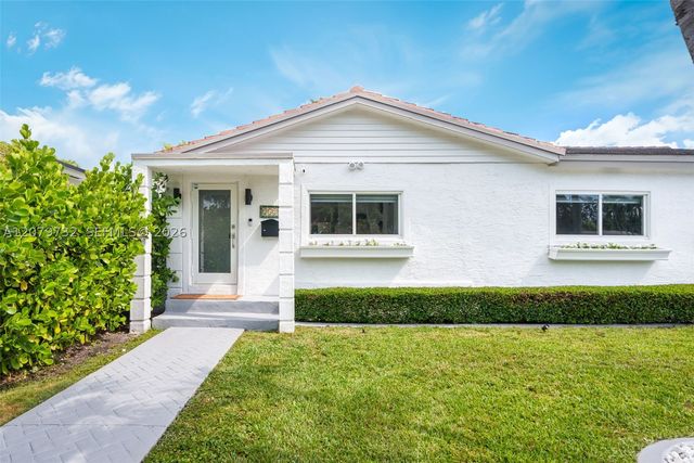 2521 SW 25th Ter, Miami, FL 33133