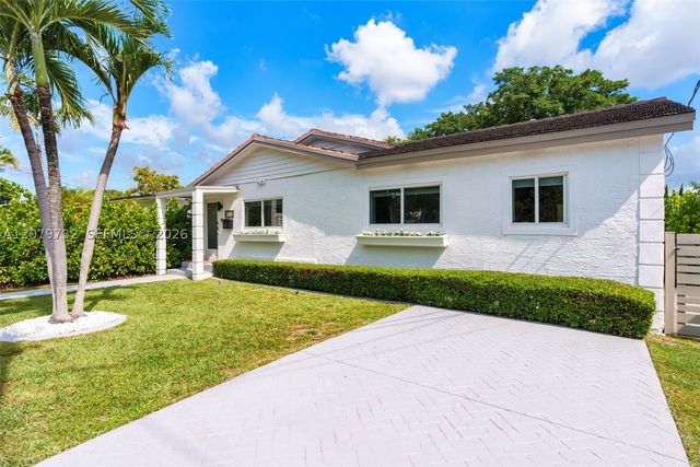 2521 SW 25th Ter, Miami, FL 33133