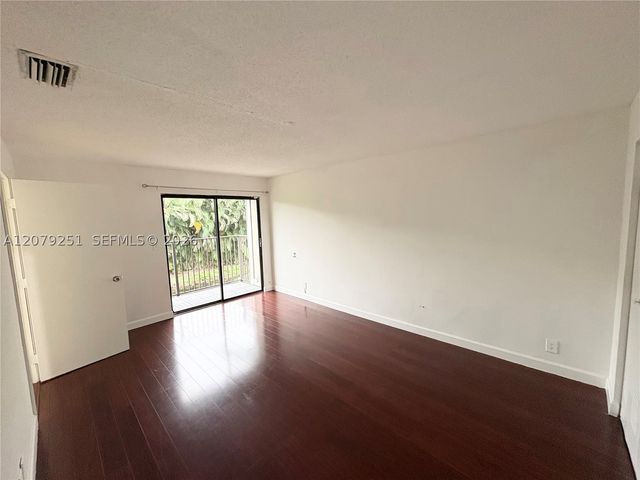 720 NW 132nd Ter, Plantation, FL 33325