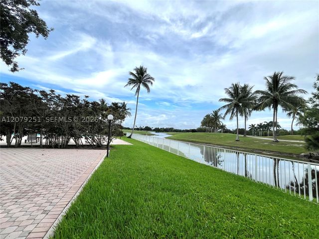 720 NW 132nd Ter, Plantation, FL 33325