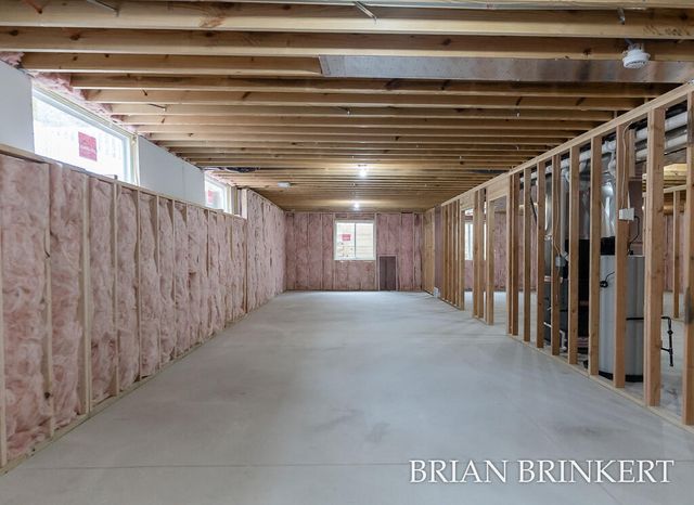 6687 Shari Drive, Fruitland Twp, MI 49461