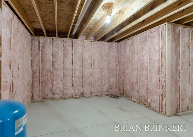 6687 Shari Drive, Fruitland Twp, MI 49461