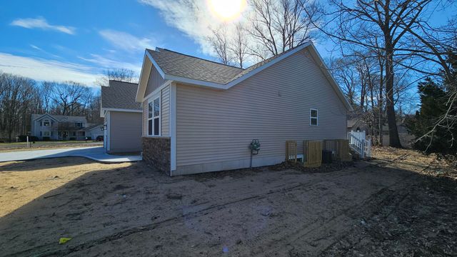 6687 Shari Drive, Fruitland Twp, MI 49461