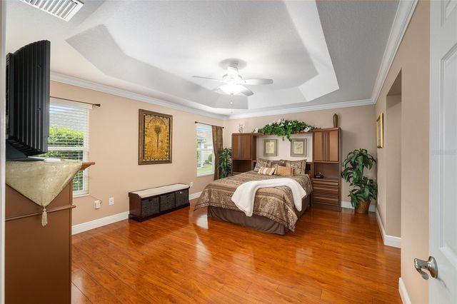 387 HARLOW LANE, The Villages, FL 32163