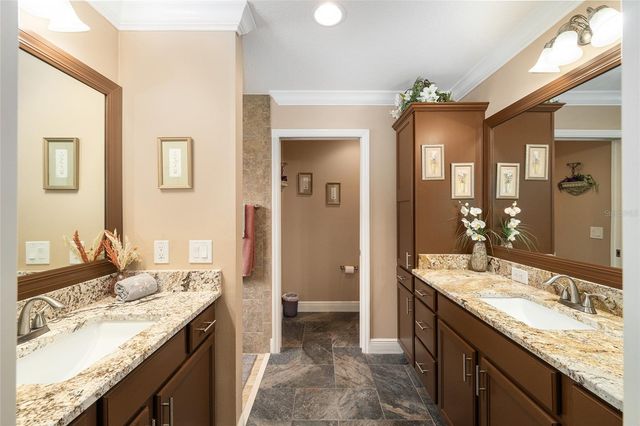 387 HARLOW LANE, The Villages, FL 32163