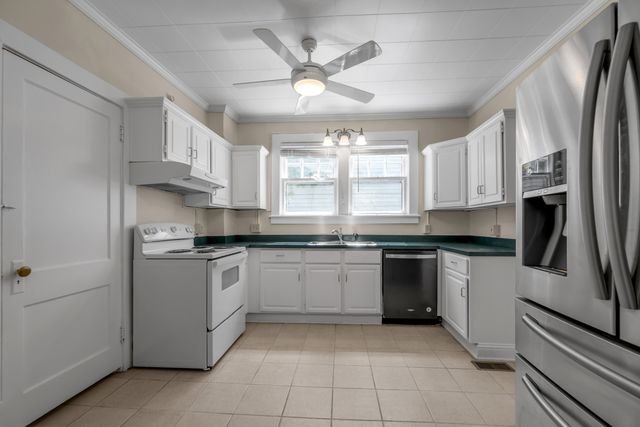 128 Clay Avenue, Lexington, KY 40502