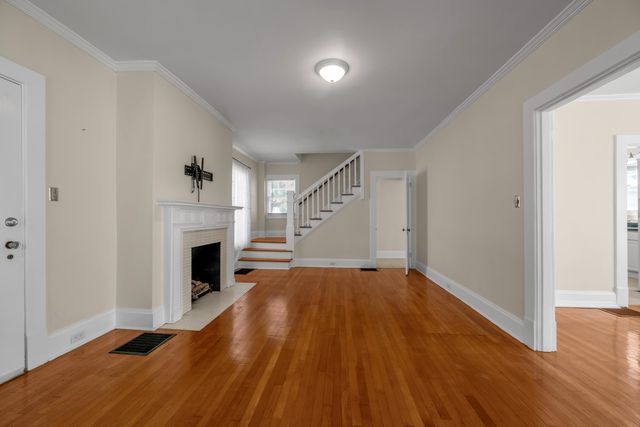 128 Clay Avenue, Lexington, KY 40502