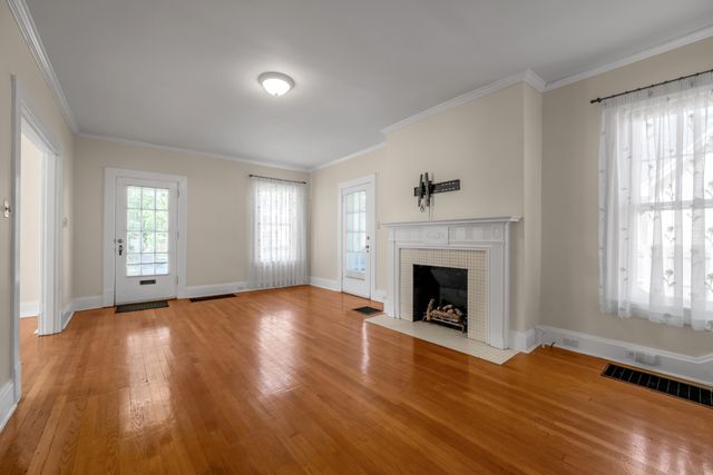 128 Clay Avenue, Lexington, KY 40502