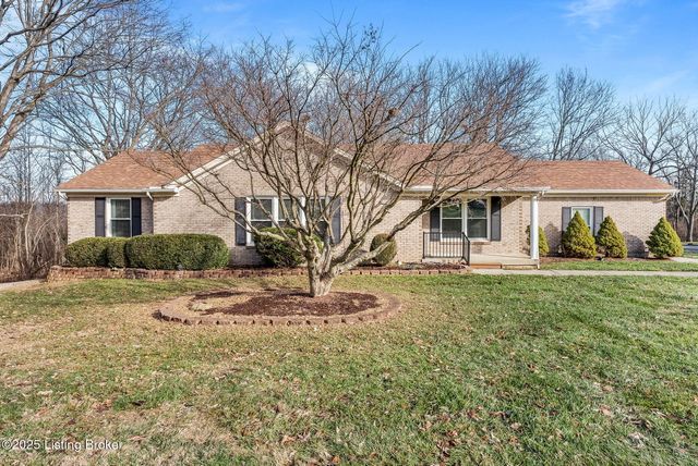 1001 Thorn Bush Rd, La Grange, KY 40031