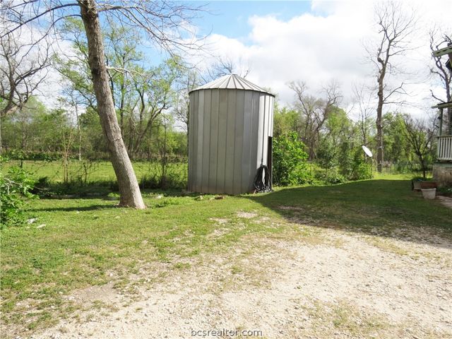 255 Siedel Rd, Brookshire, TX 77423