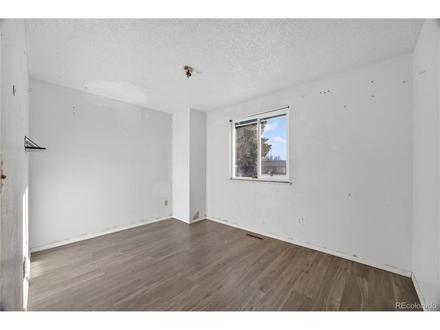 1667 31st Ave, Greeley, CO 80634