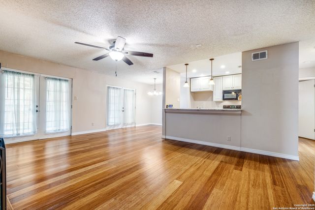 14343 Judson Rd Apt 207, San Antonio, TX 78233