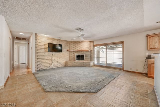 4324 East Saint Louis Avenue, Las Vegas, NV 89104