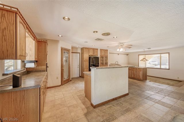 4324 East Saint Louis Avenue, Las Vegas, NV 89104