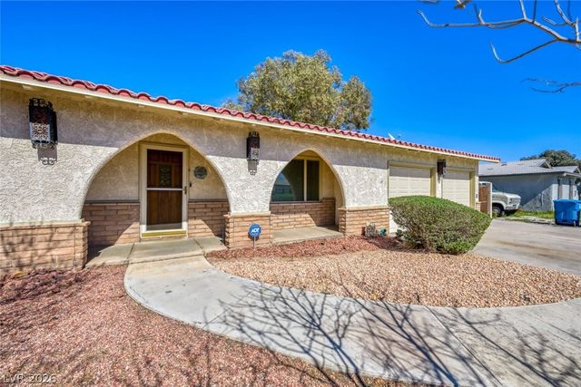 4324 East Saint Louis Avenue, Las Vegas, NV 89104