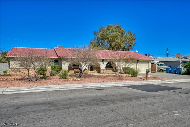 4324 East Saint Louis Avenue, Las Vegas, NV 89104