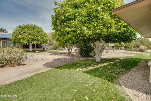 12548 W PARKWOOD Drive, Sun City West, AZ 85375