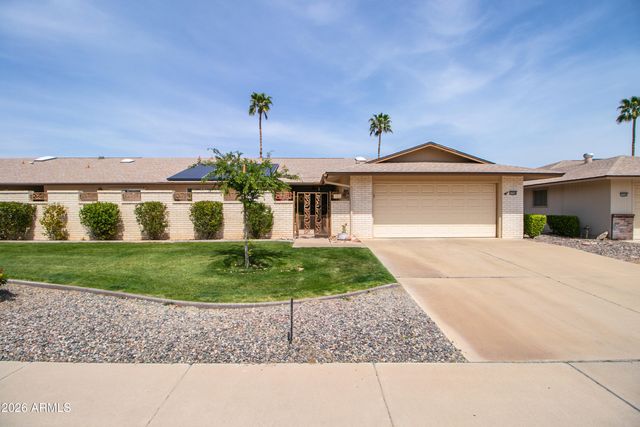 12548 W PARKWOOD Drive, Sun City West, AZ 85375