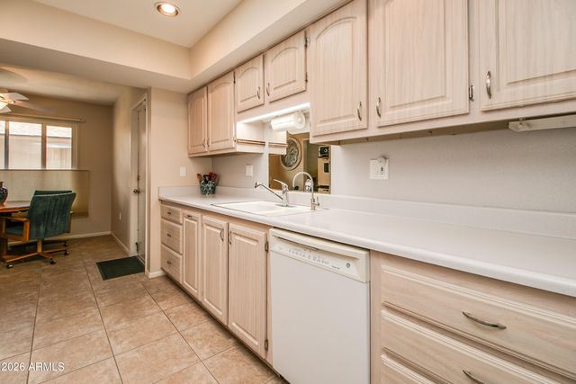 12548 W PARKWOOD Drive, Sun City West, AZ 85375