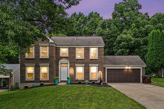 1810 Promontory Drive, Florence, KY 41042