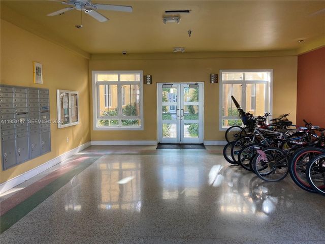 1308 Drexel Ave 102, Miami Beach, FL 33139